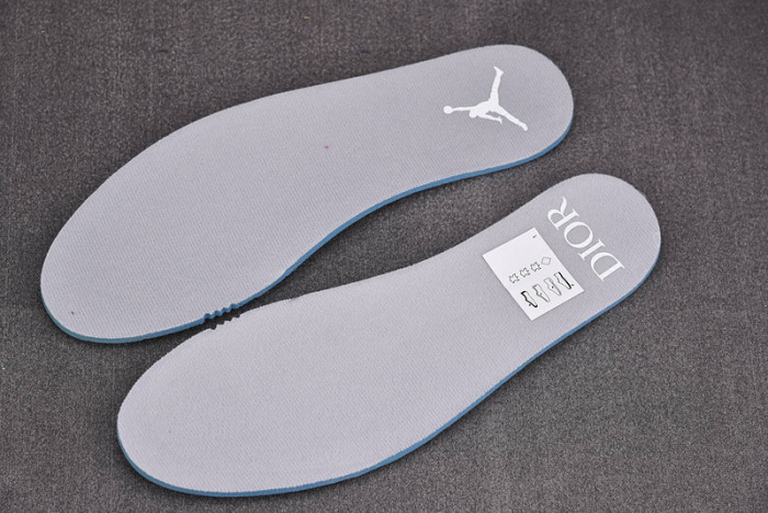 d10r x air jordan 1 high og (d10r shoe box ) cn8607-002