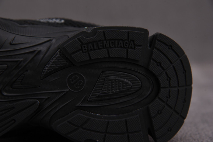 Ba*len*cia*ga -phantom sneakers