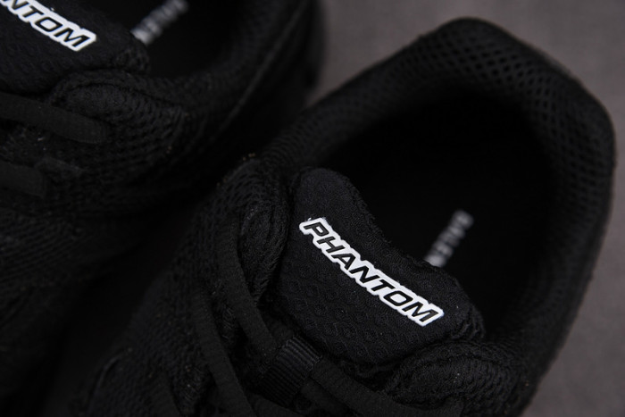 Ba*len*cia*ga -phantom sneakers