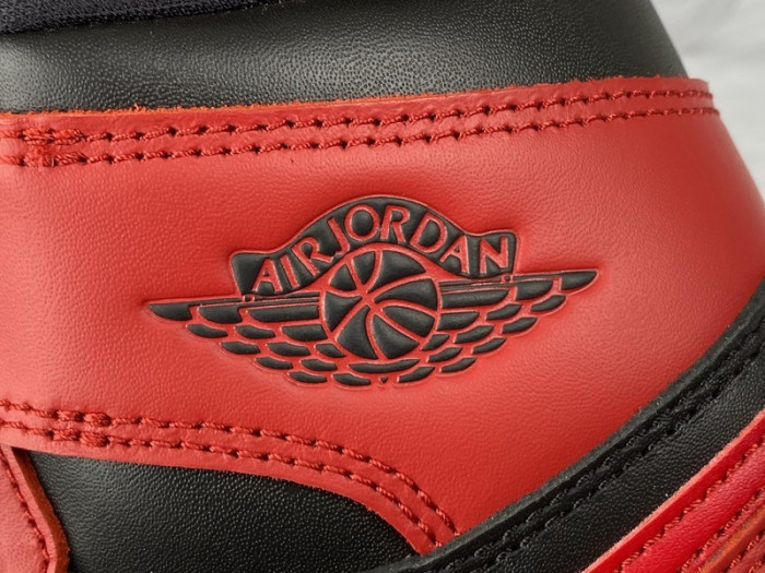 air jordan 1 retro high 85 varsity red  bq4422-600