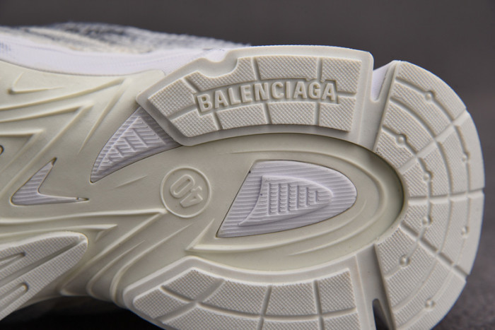 Ba*len*cia*ga -phantom sneakers