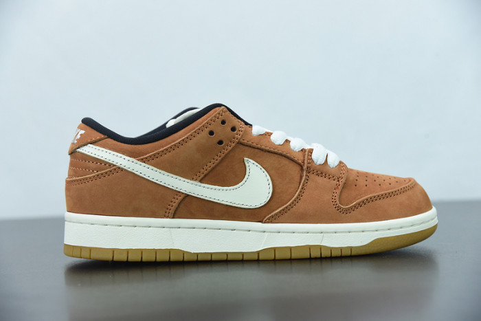 nike dunk low "wheat " dh1319-200