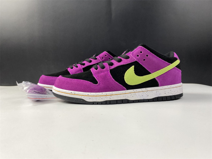 nike sb dunk low red plum  bq6817-501