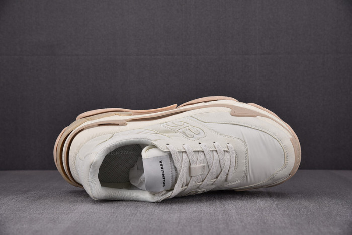 Ba*len*cia*ga triple s