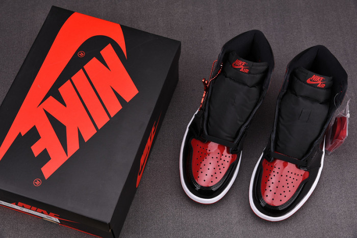 air jordan 1 bred patent leather 555088-063