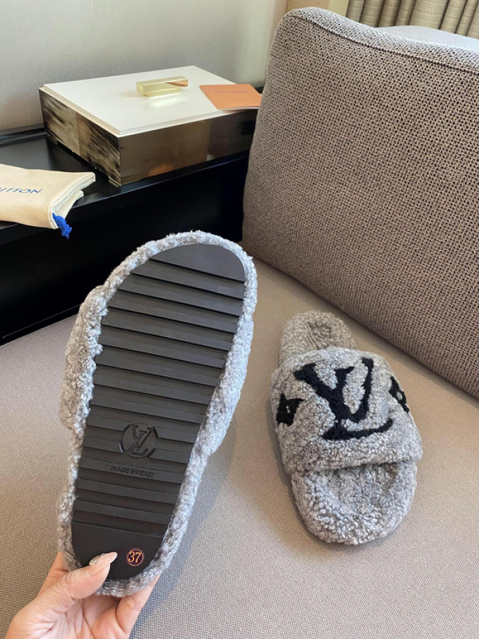 loui vuitto slippers