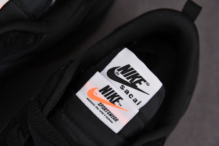 nike vaporwaffle sacai black gum - dd1875-001