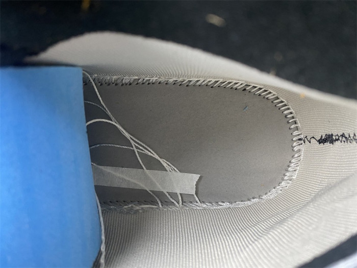 jordan 1 high element gore-tex light curry - db2889-700