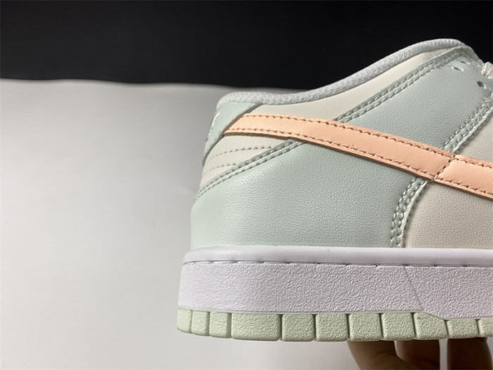 nike dunk low barely green (w) - dd1503-104