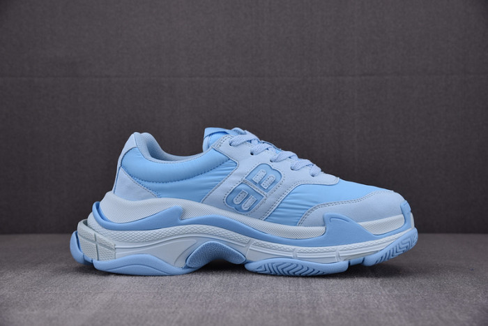 Ba*len*cia*ga triple s