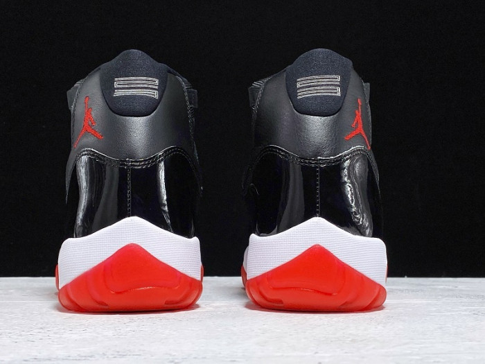 jordan 11 retro playoffs bred (2019)  378037-061