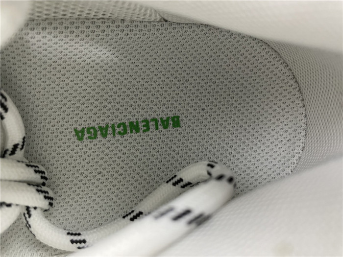 blcg sneaker triple.s.