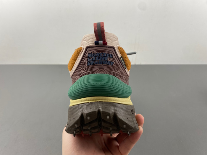 moncler trailgrip gtx