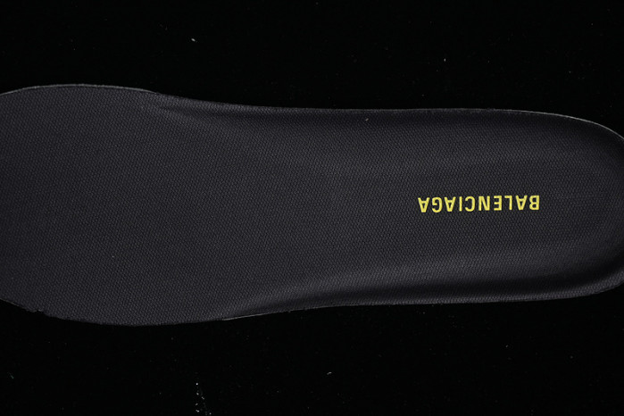 Ba*len*cia*ga -runner