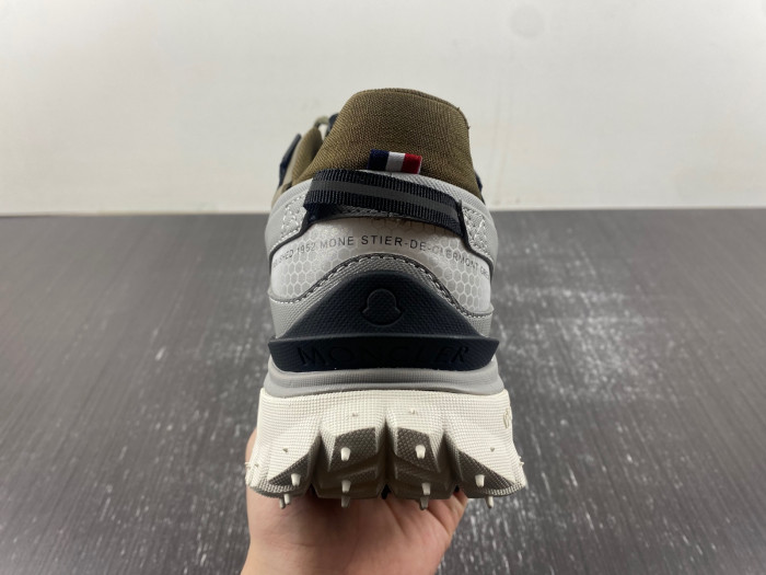 moncler trailgrip gtx