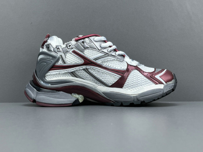 Ba*len*cia*ga -runner