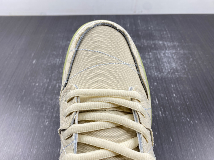 nike sb dunk low “mummy” dm0774-111