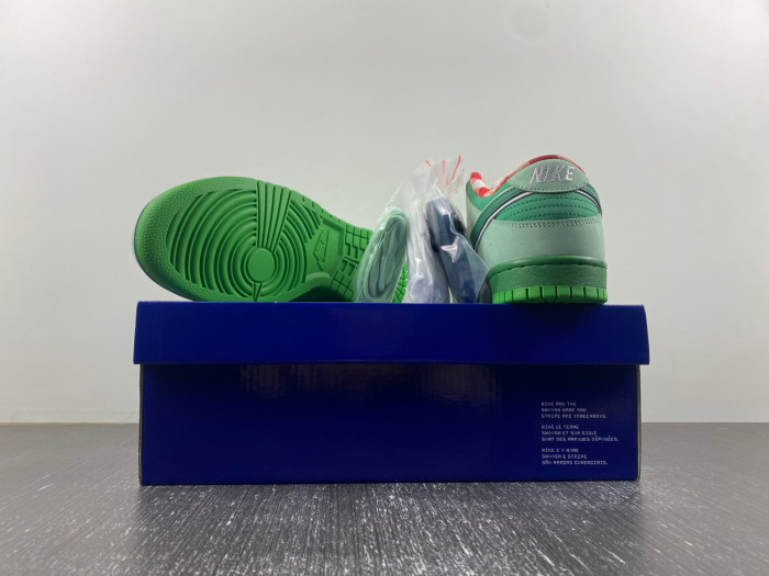 nike dunk x cncpts “green lobster” bv1310-303