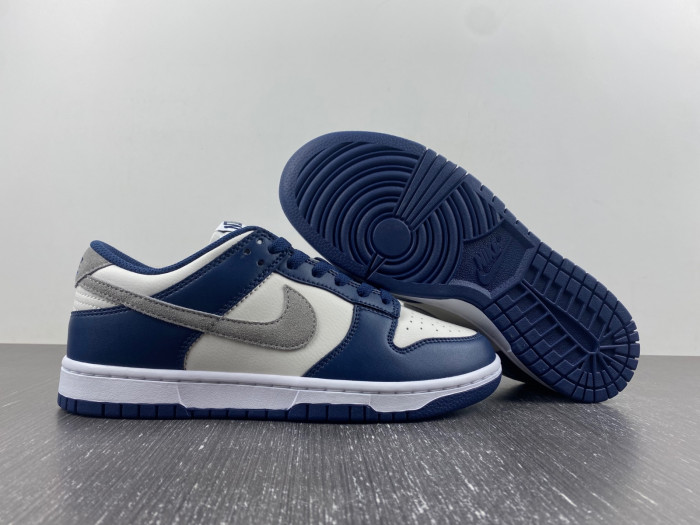nike dunk low midnight navy fd9749-400