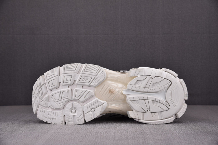 Ba*len*cia*ga -runner