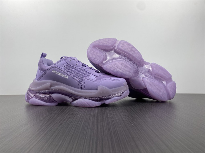 blcg sneaker triple.s.