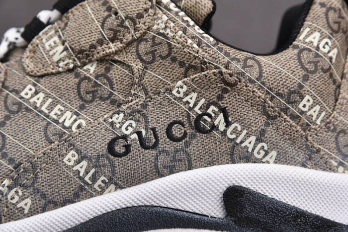 blcg sneaker triple.s.