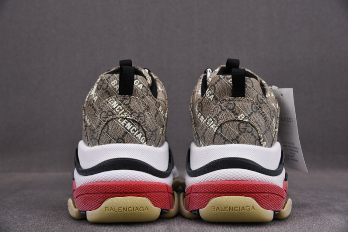 blcg sneaker triple.s.