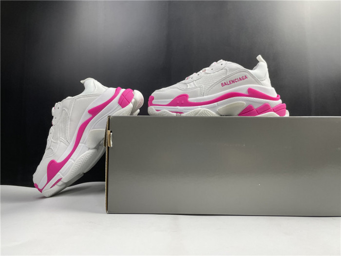 blcg sneaker triple.s.