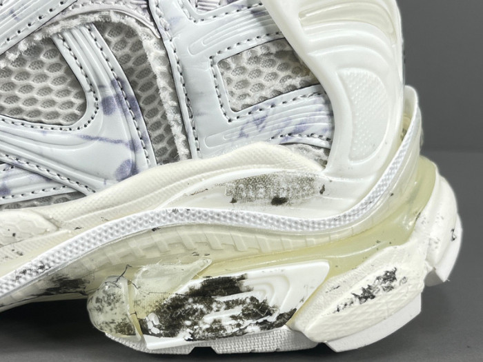 Ba*len*cia*ga -runner