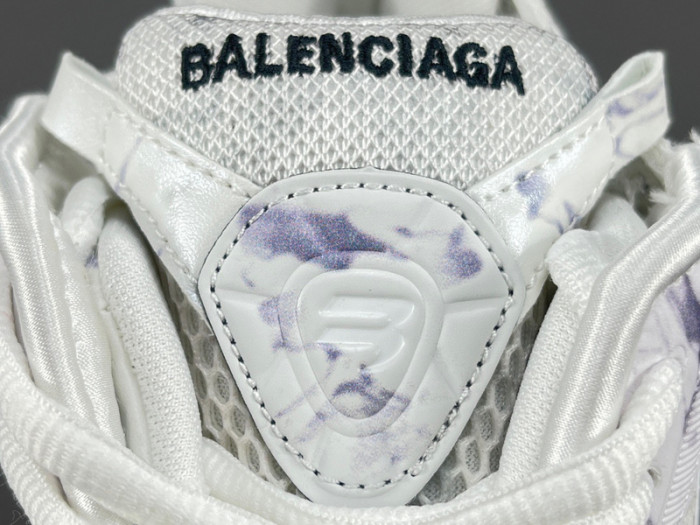 Ba*len*cia*ga -runner