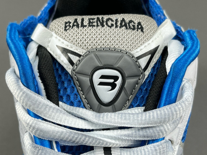 Ba*len*cia*ga -runner