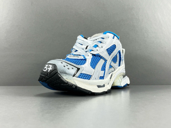 Ba*len*cia*ga -runner