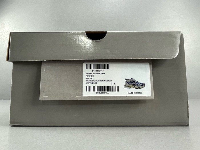 Ba*len*cia*ga -runner